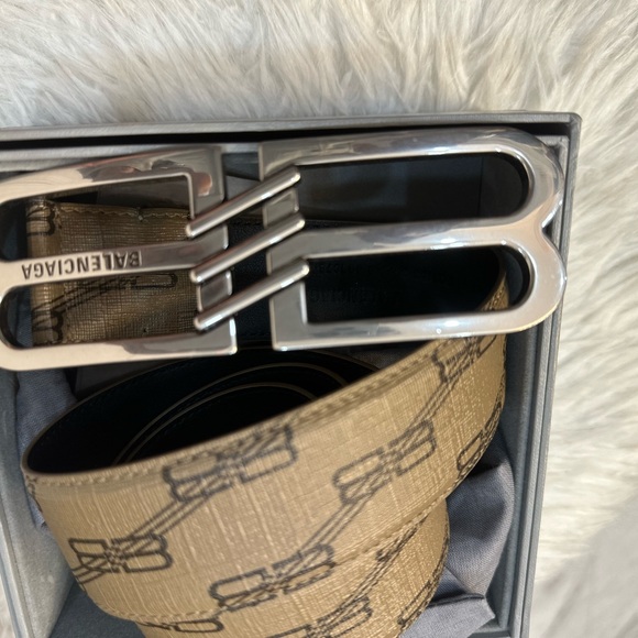 Balenciaga Tan Monogram Men's Bag - Picture 1 of 4